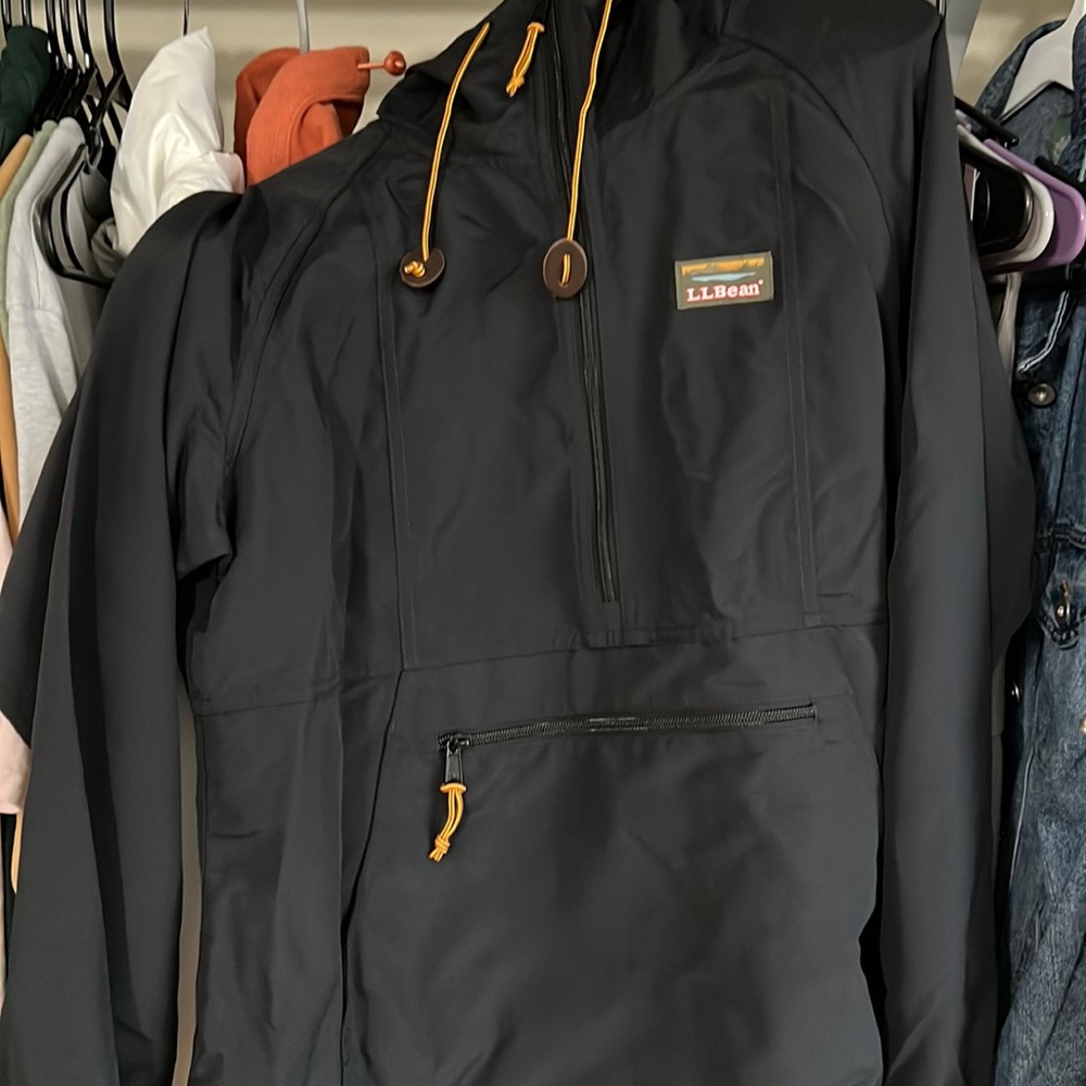 LL Bean Women’s Mountain Classic Anorak